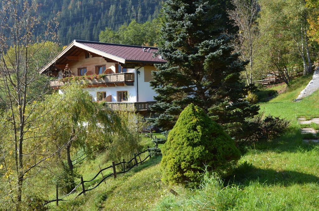 Sporthotel Zugspitze Lermoos Exteriör bild